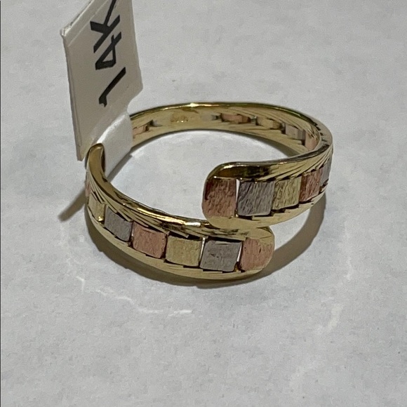 14k tri color ring - Picture 1 of 5